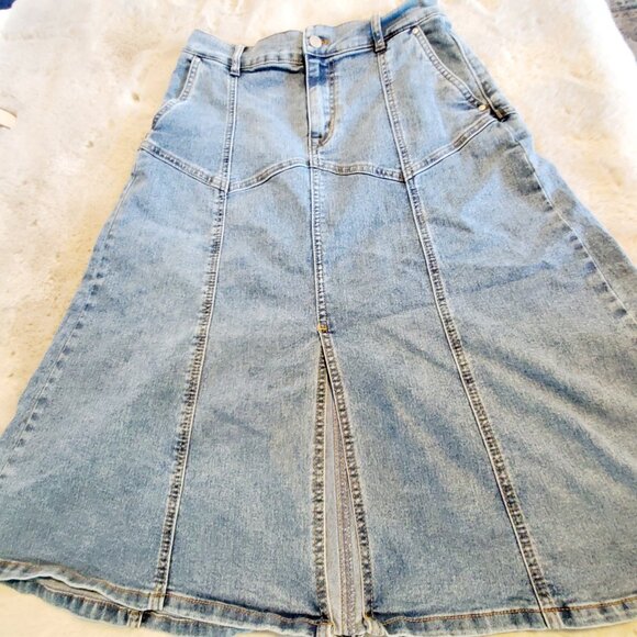 Jessica Simpson Tulip A-Line Midi Denim boho Jean Skirt, Size 8 Cottagecore - Picture 4 of 7